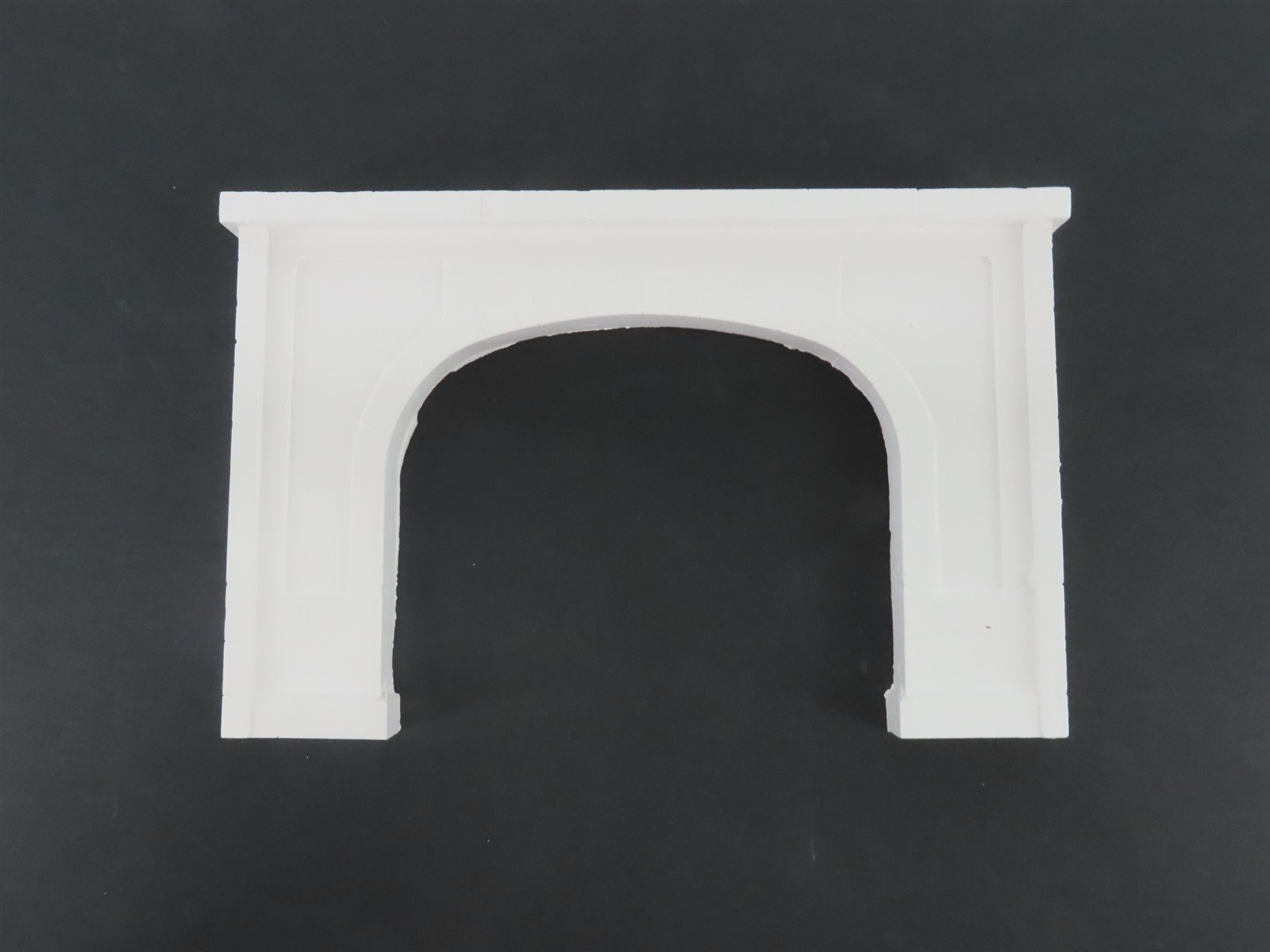 HO Scale Woodland Scenics C1256 Concrete Double Track Tunnel Portal
