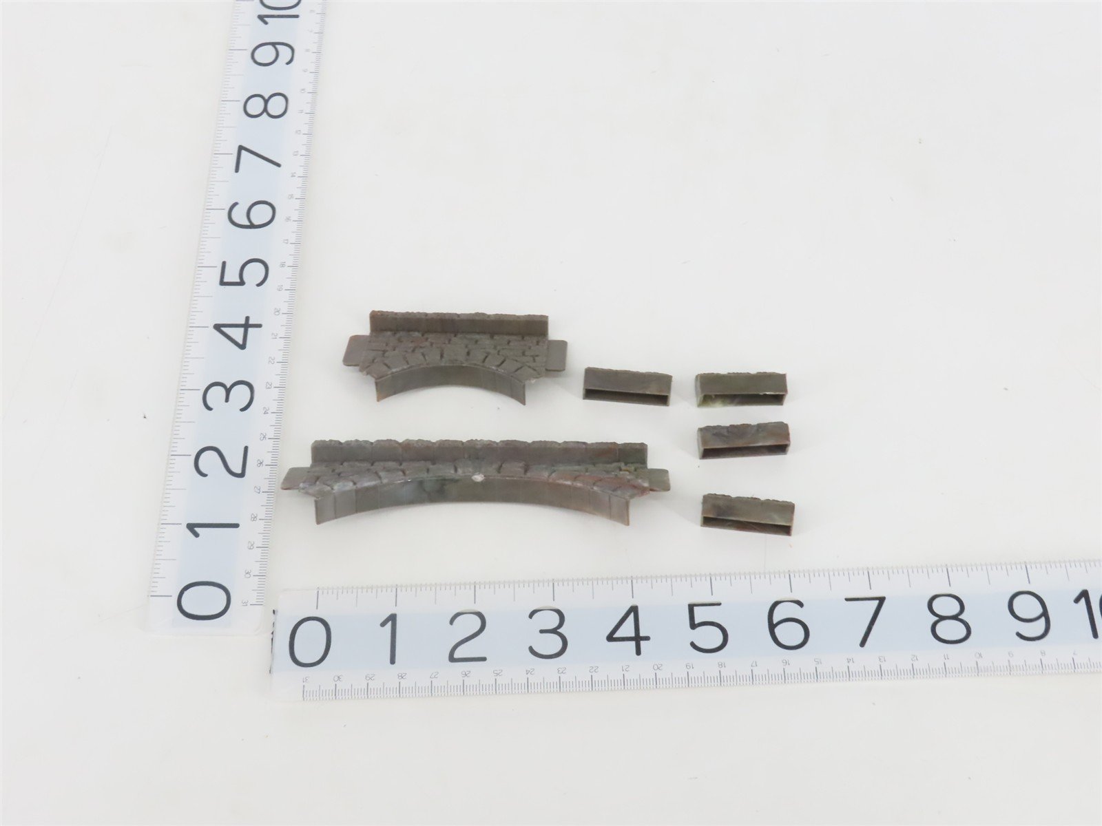 HO Scale Faller 559 Stone Double Track Double Tunnel Portal
