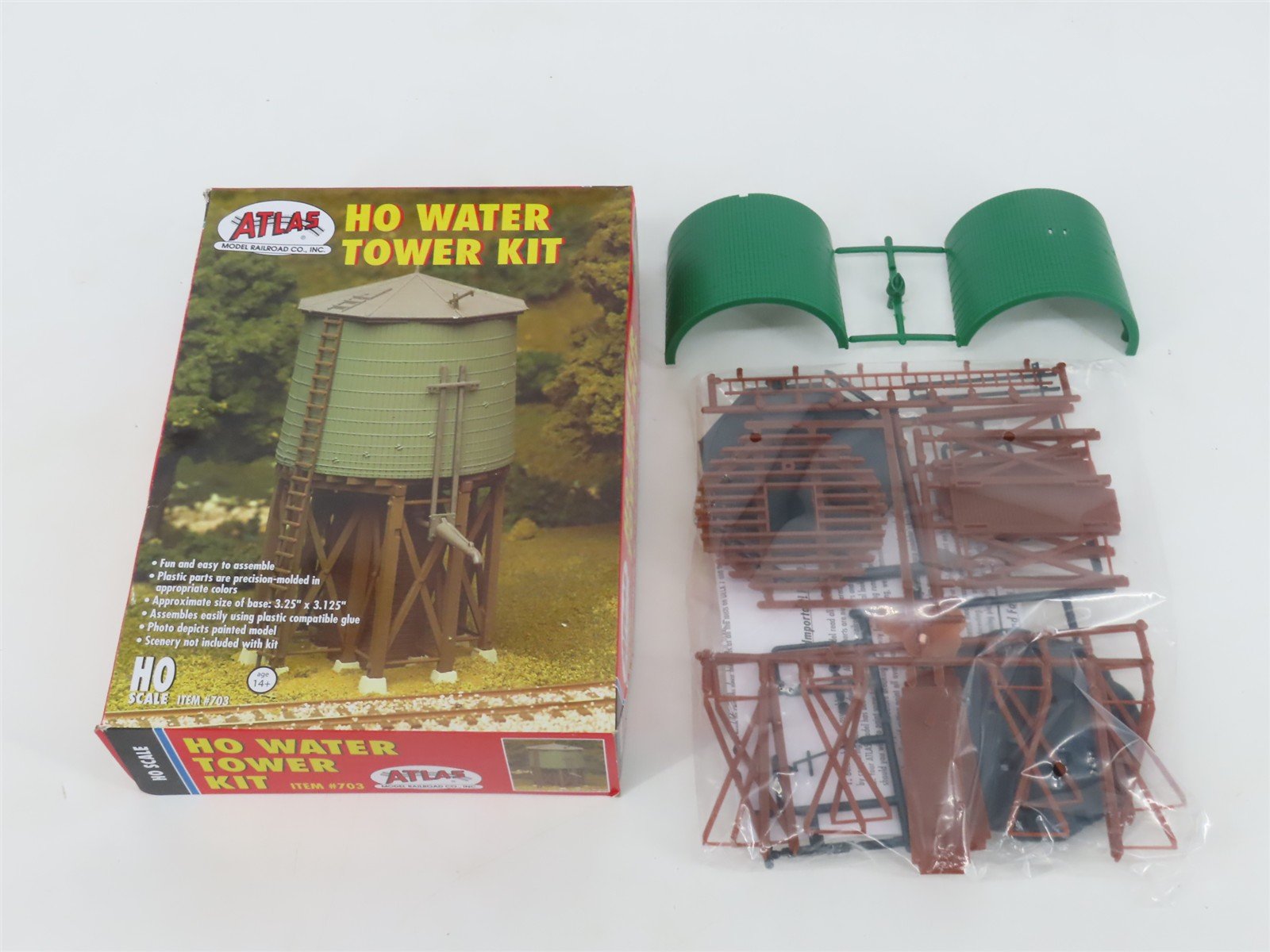 HO Scale Atlas 703 Water Tower Building Kit