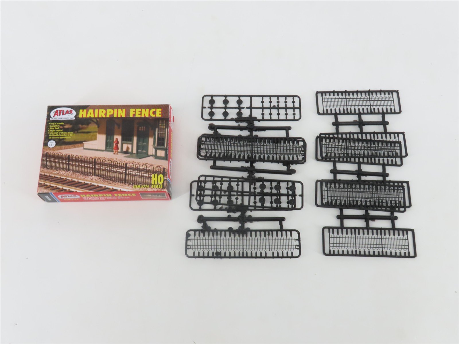 HO Scale Atlas 774 Hairpin Fence Pack