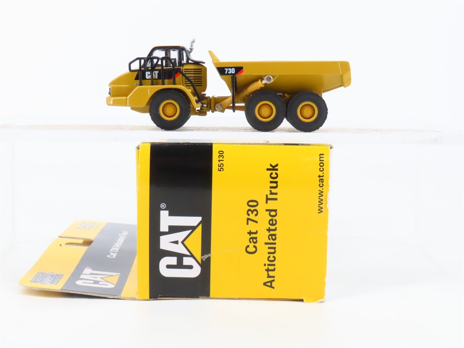 HO Scale Norscot 55130 Die-Cast CAT 730 Articulated Truck