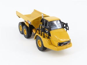 HO Scale Norscot 55130 Die-Cast CAT 730 Articulated Truck