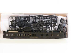 HO Scale Branchline 5004 Empire Builder 8-1-2 Sleeper Passenger Car Kit