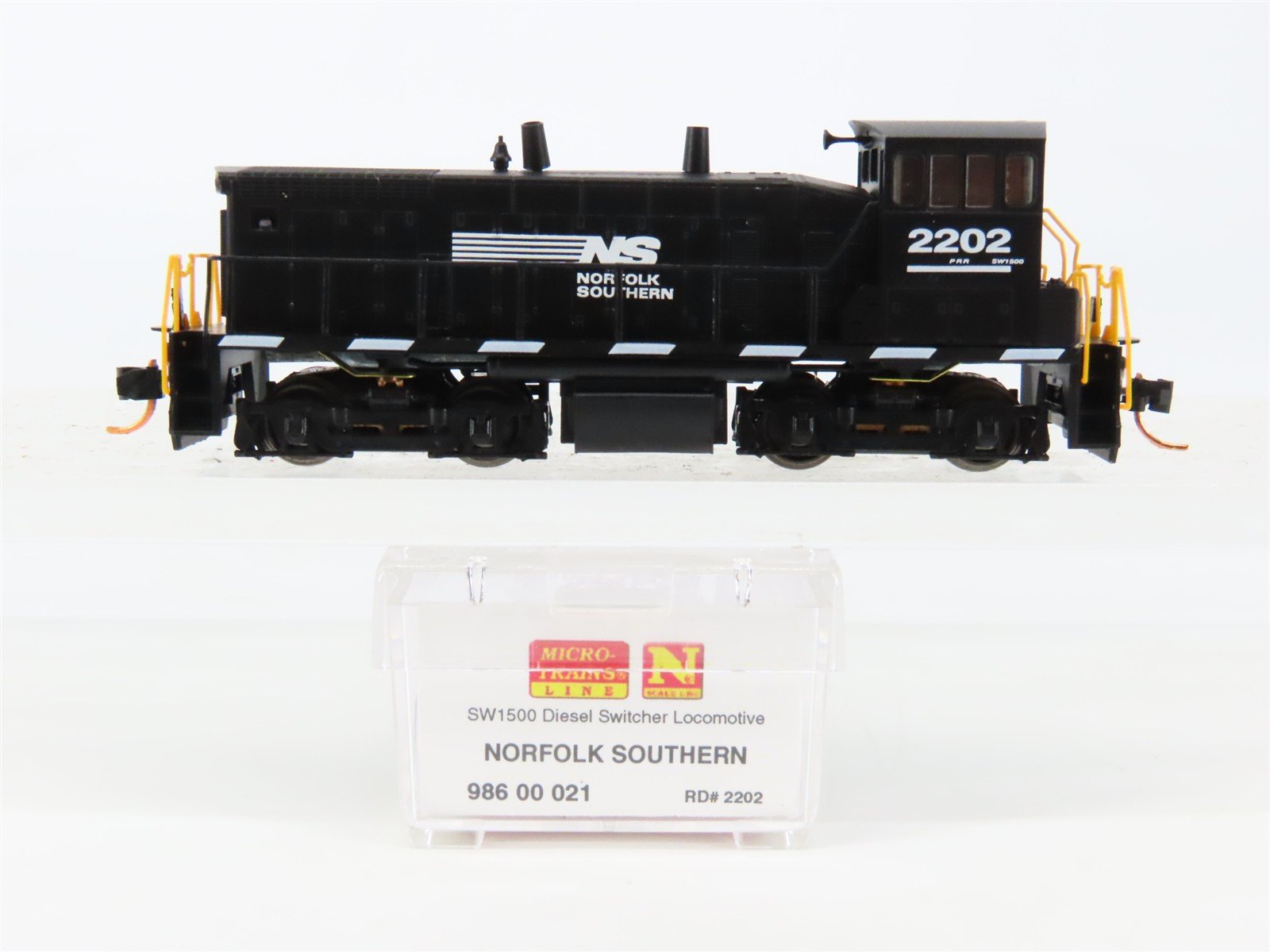 N Micro-Trains MTL 98600021 NS Norfolk Southern SW1500 Diesel #2202 - DCC Ready