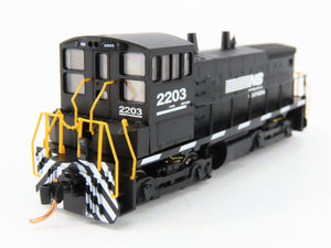 N Micro-Trains MTL 98600022 NS Norfolk Southern SW1500 Diesel #2203 - DCC Ready