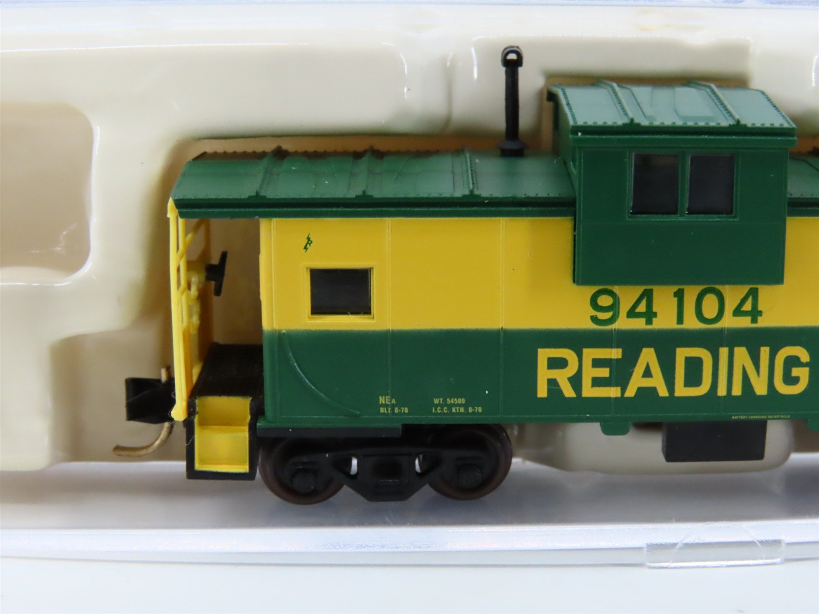 N Scale Atlas 30309 RDG Reading Extended Vision Caboose #94104
