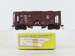 HO Scale E&B Valley 5003 GN Great Northern 2-Bay Covered Hopper #73976 - BUILT