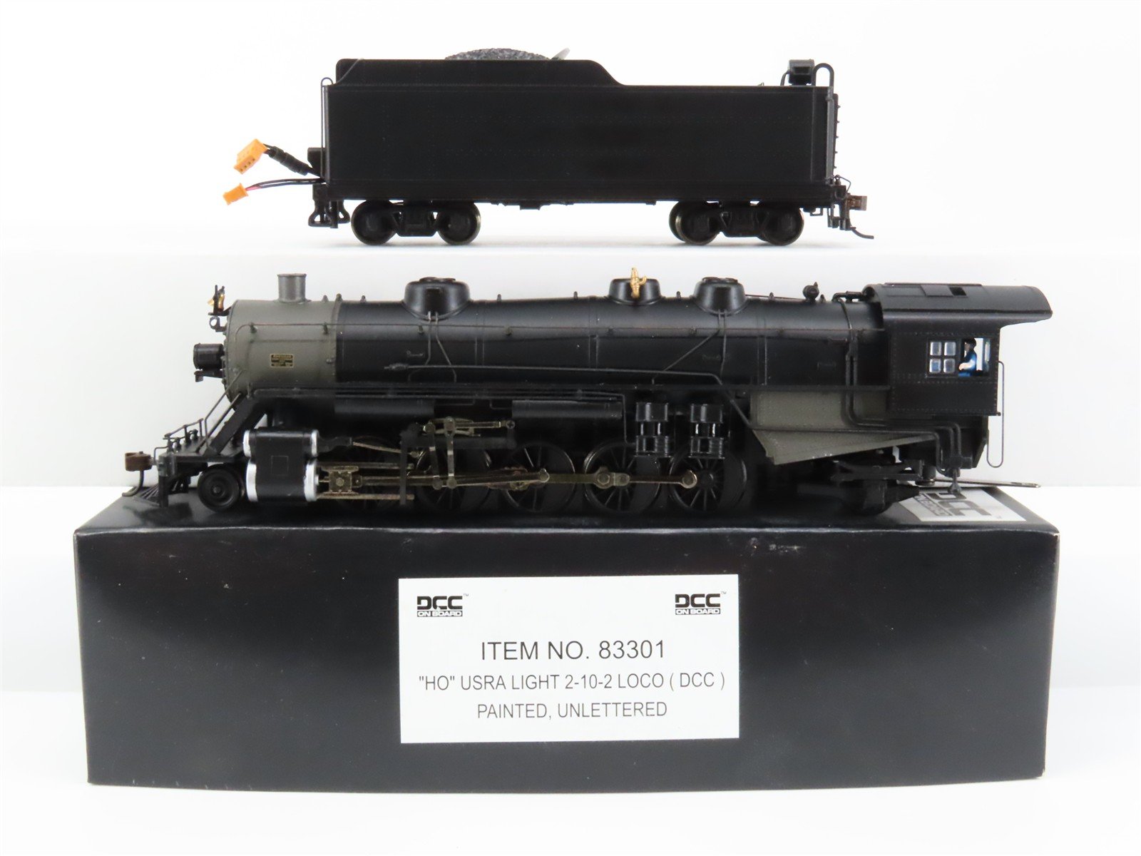 HO Scale Bachmann Spectrum 83301 Unlettered USRA 2-10-2 Light Steam w/ DCC