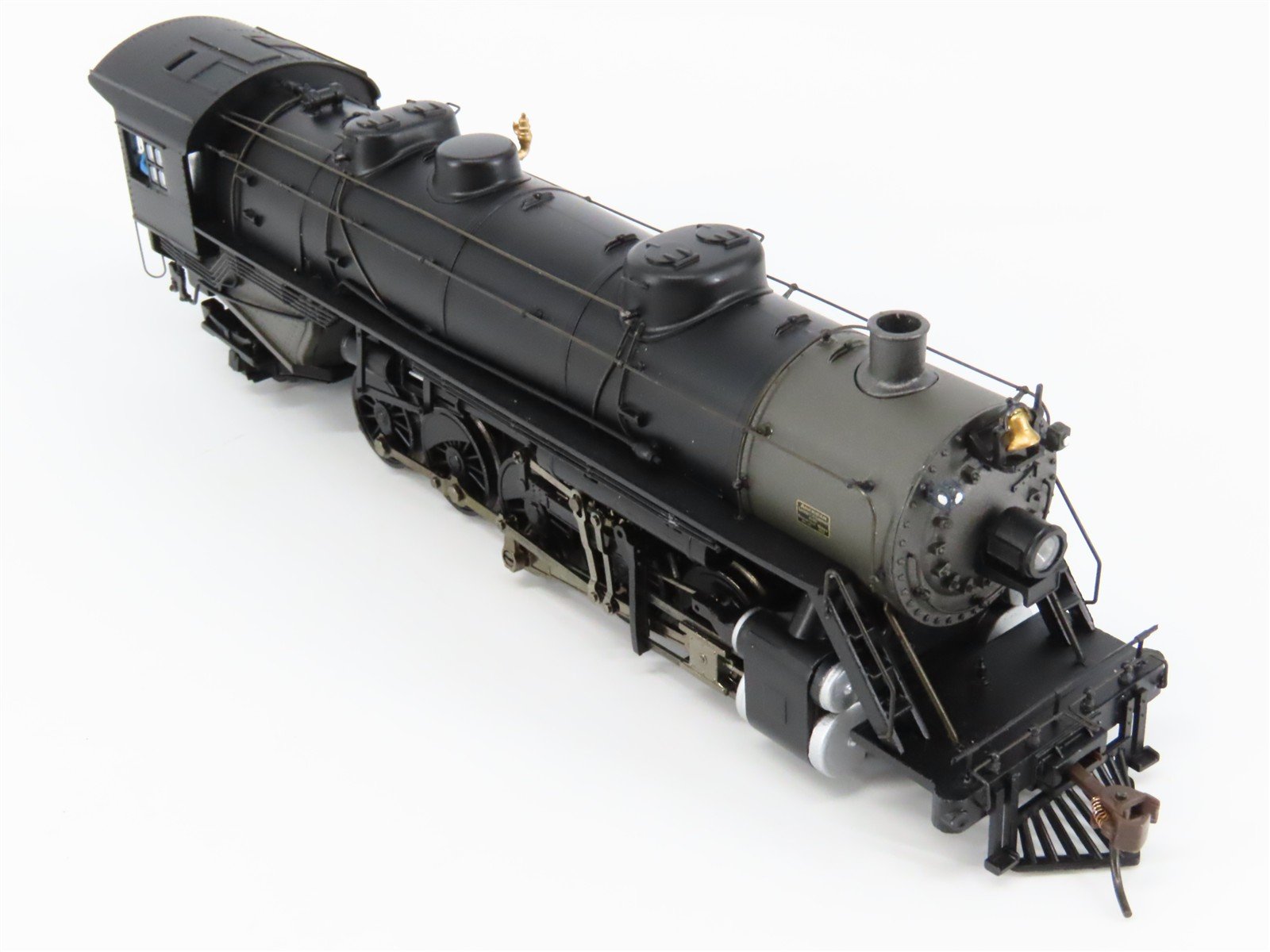 HO Scale Bachmann Spectrum 83301 Unlettered USRA 2-10-2 Light Steam w/ DCC