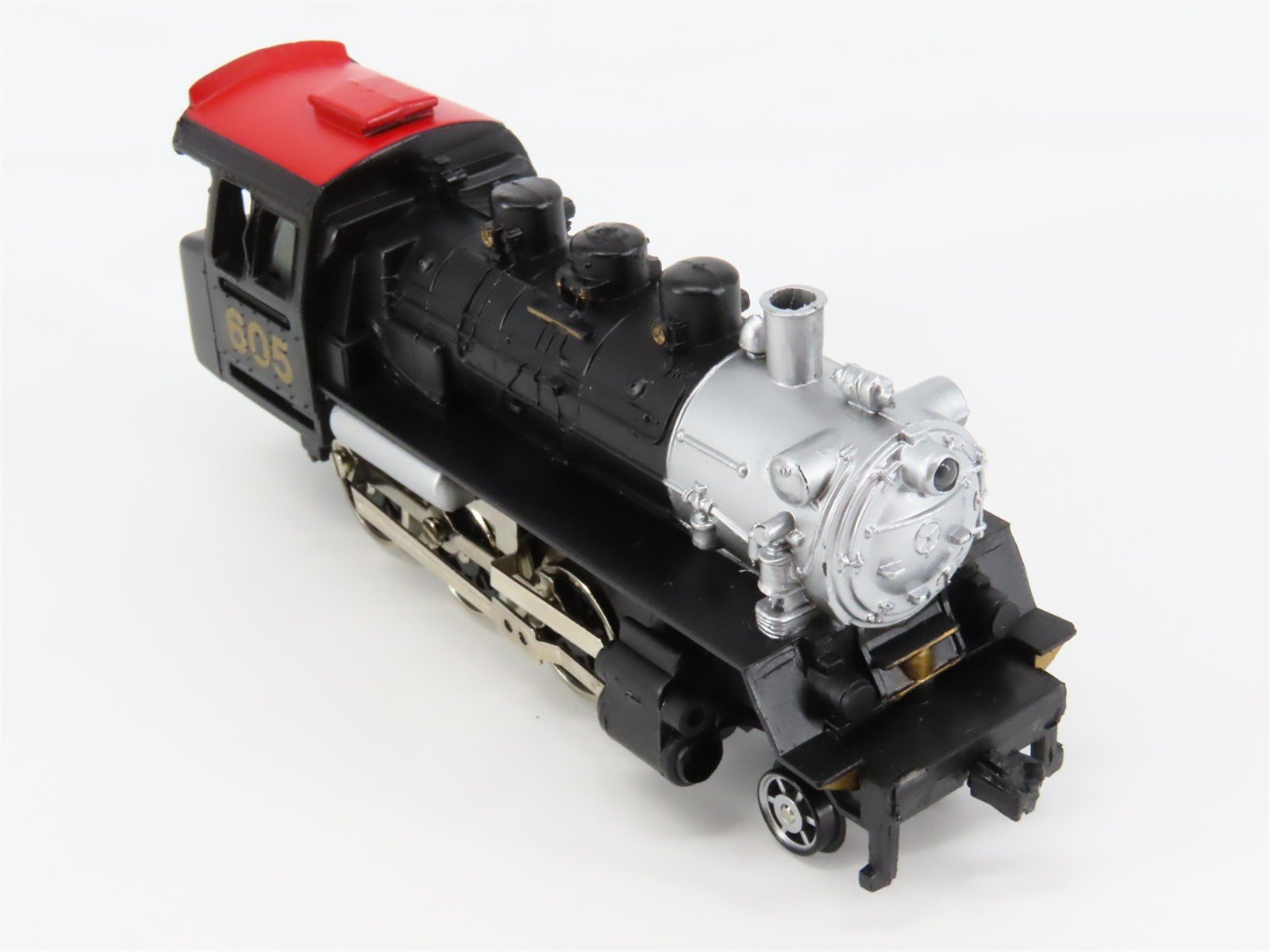 HO Scale Model Power 6720 ATSF Santa Fe 2-6-0 Steam Locomotive #605