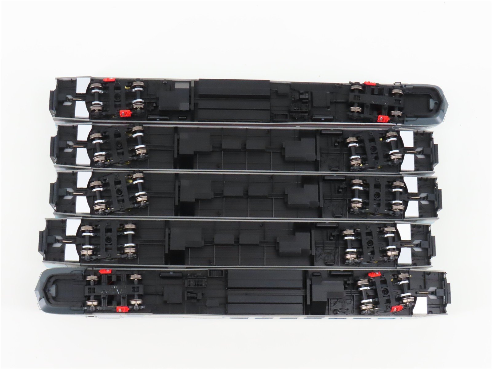 HO Rapido 25505 AMTK Amtrak Phase V Rohr Turbotrain 5-Unit Set w/ DCC & Sound