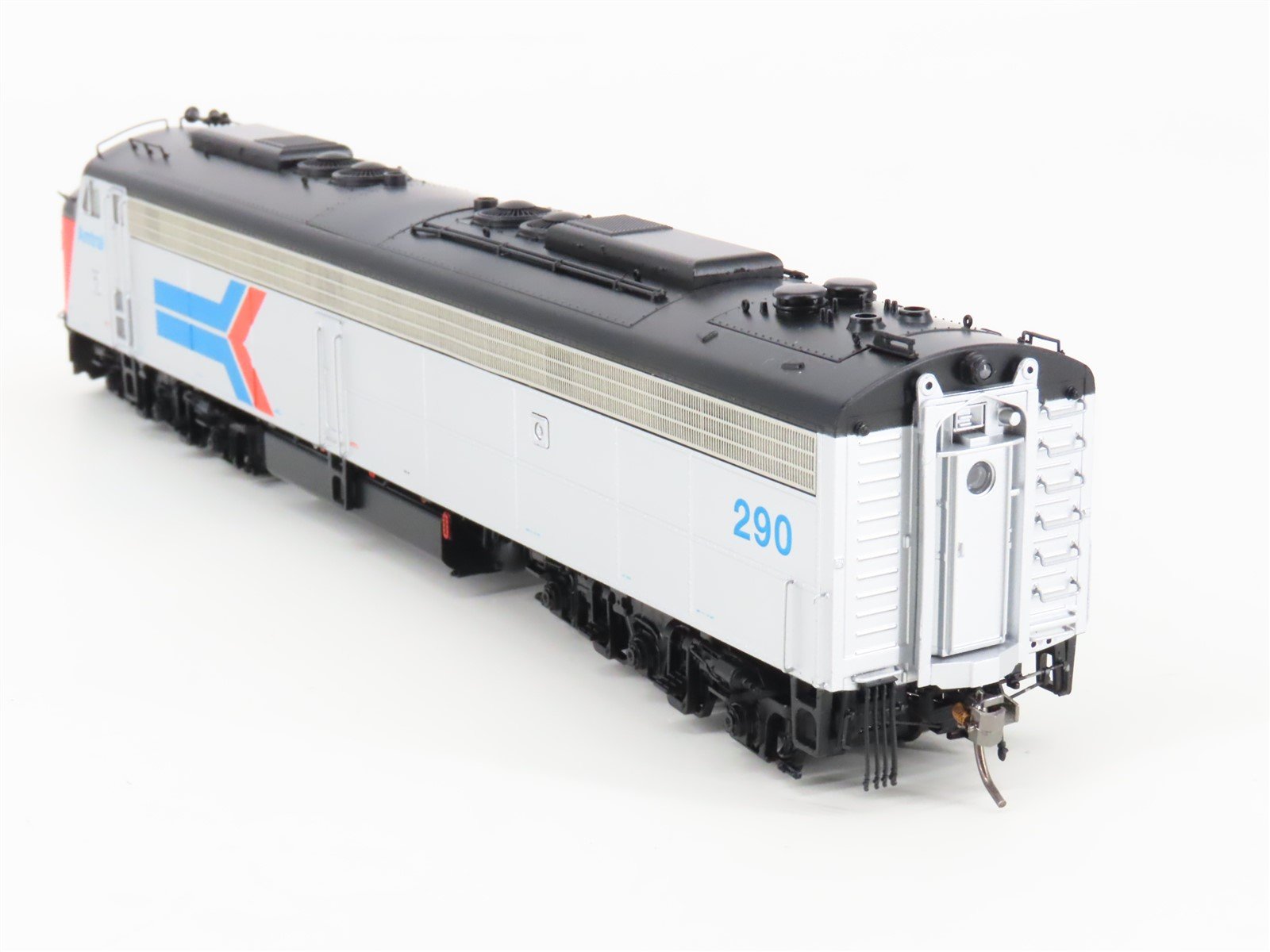 HO Scale Rapido 28001 Amtrak E8A Phase I Diesel Locomotive #290