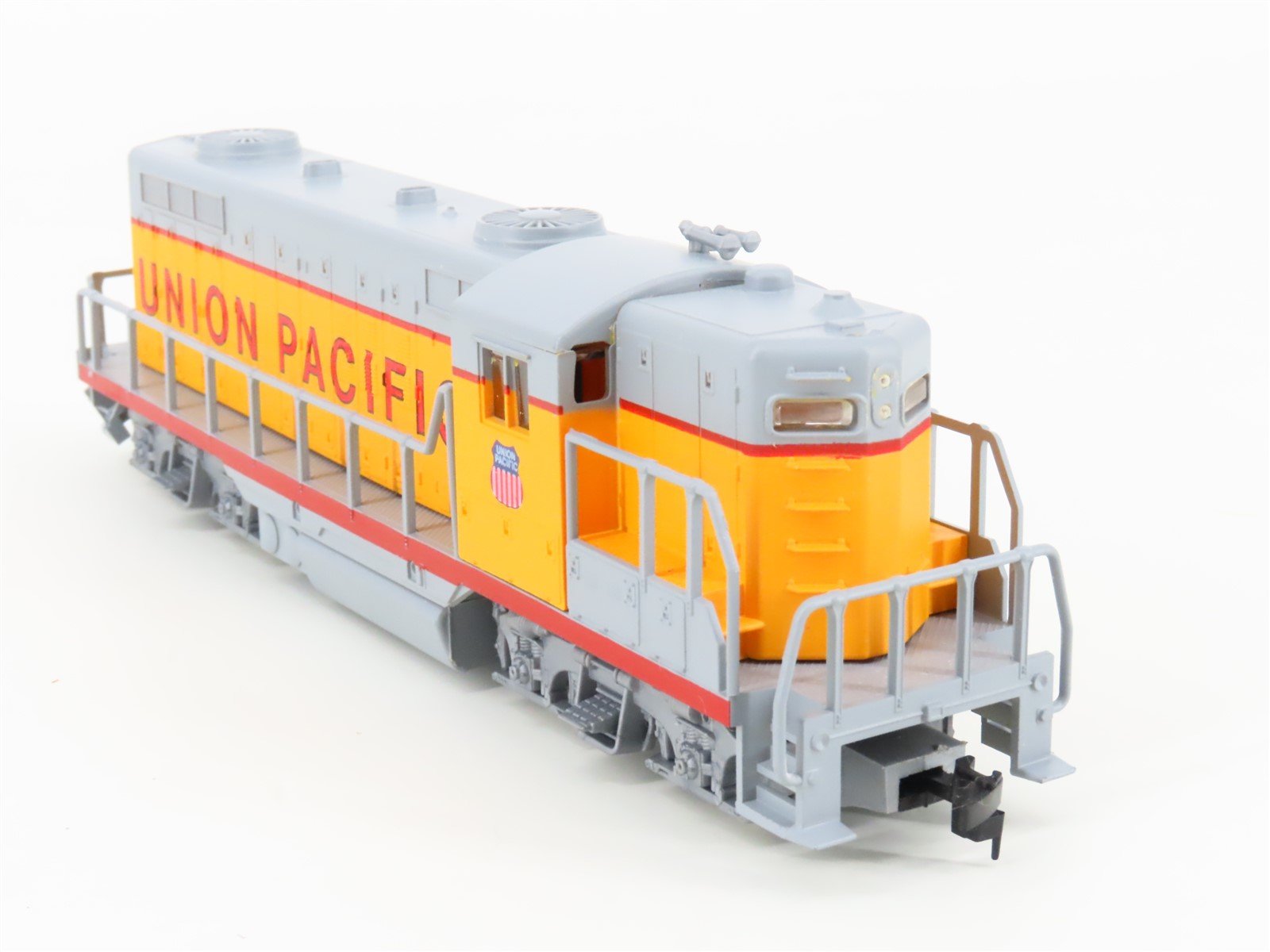 HO Scale Bachmann UP Union Pacific GP18 Diesel Locomotive