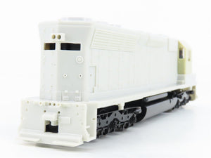HO Scale Bachmann 11601 Undecorated SD45 Diesel Locomotive
