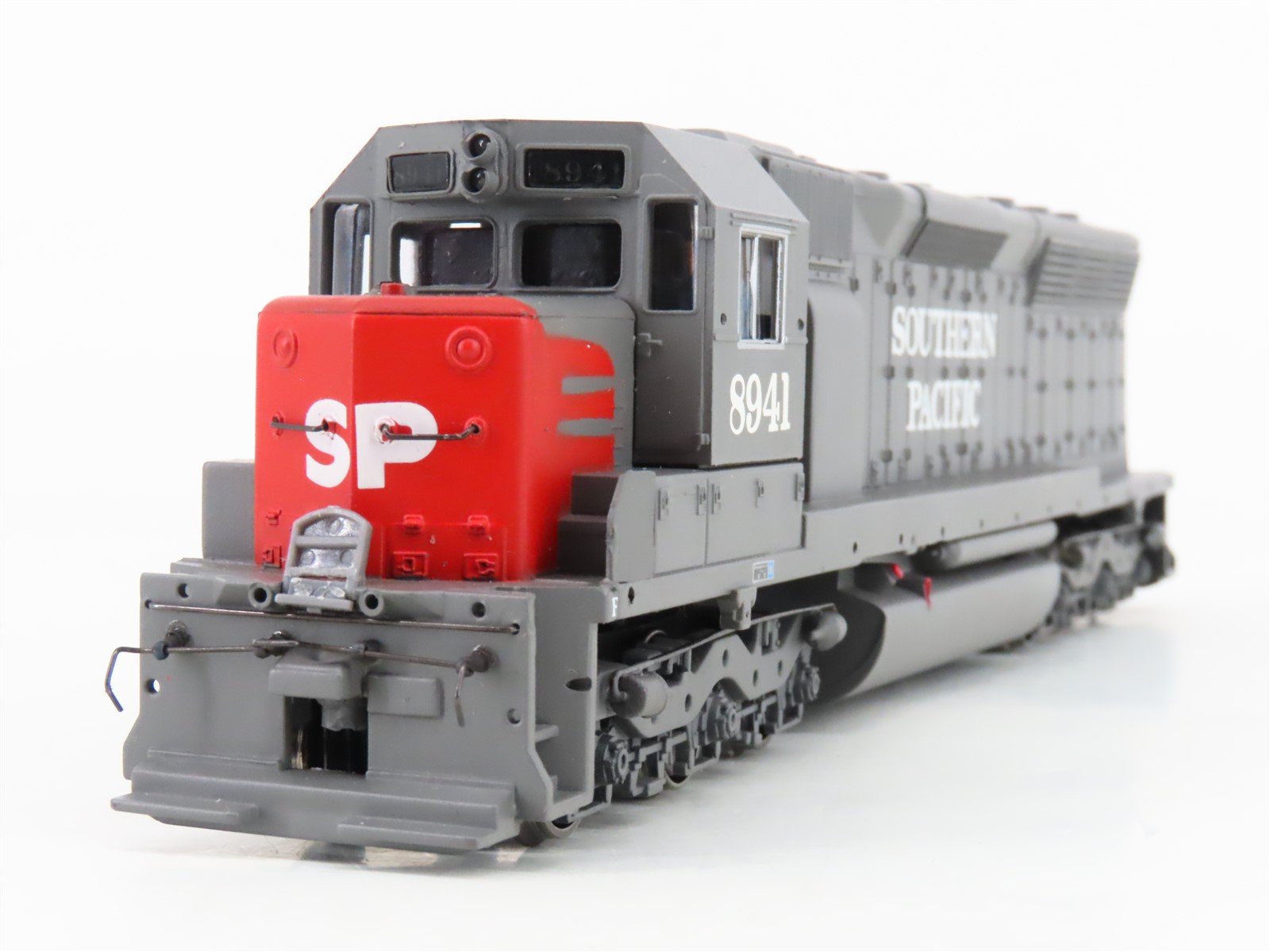 HO Scale Bachmann 11633 SP Southern Pacific SD45 Diesel Locomotive #8941
