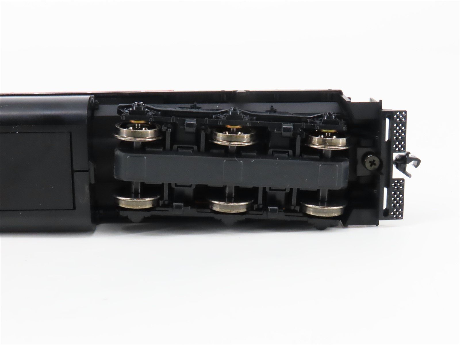 HO Scale Kato 37-6332 CP Canadian Pacific SD40 Diesel Locomotive #5524
