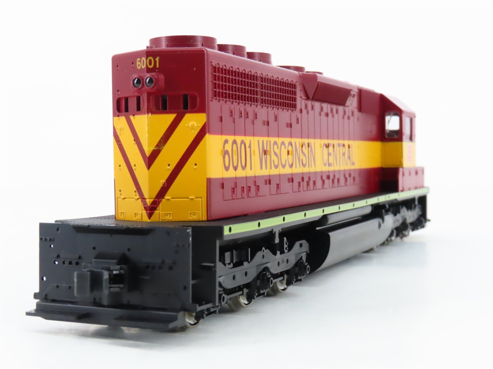 HO Scale Kato 37-6329 WC Wisconsin Central SD40 Diesel Locomotive #6001