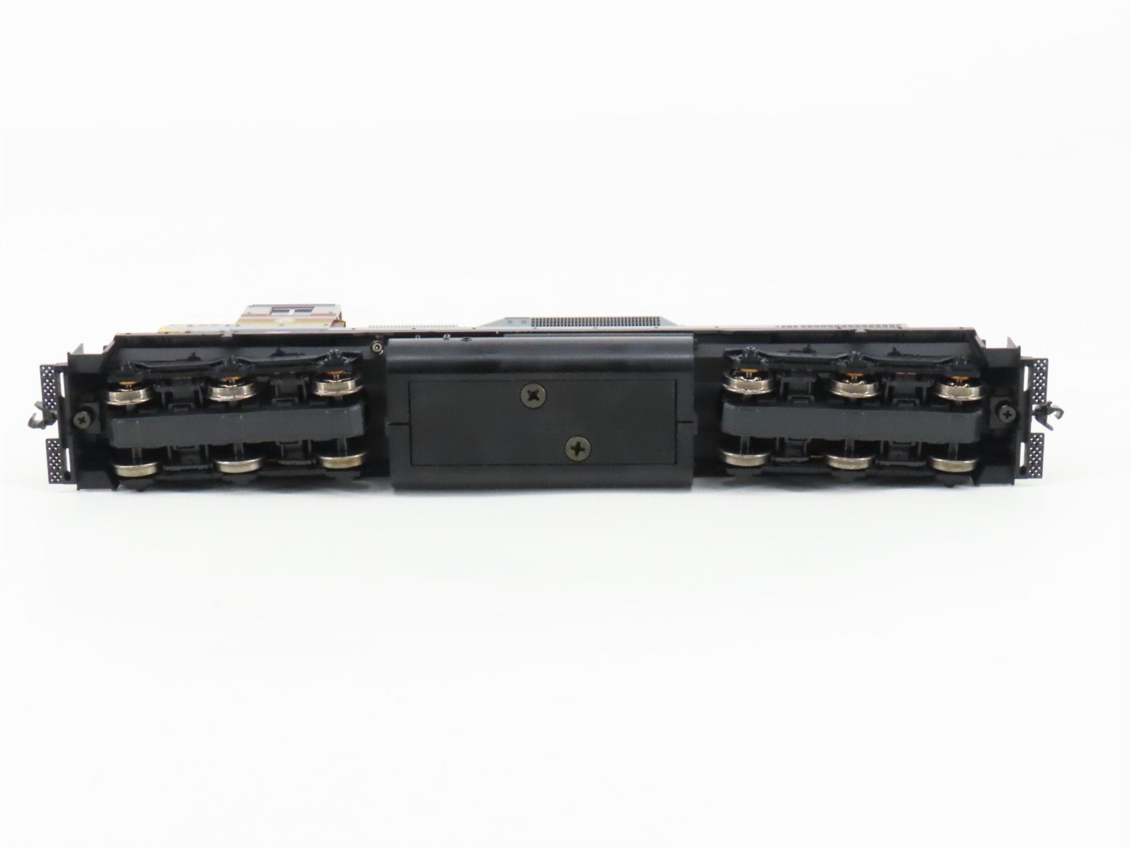 HO Scale Kato 37-6321 AC Algoma Central SD40 Diesel Locomotive #180