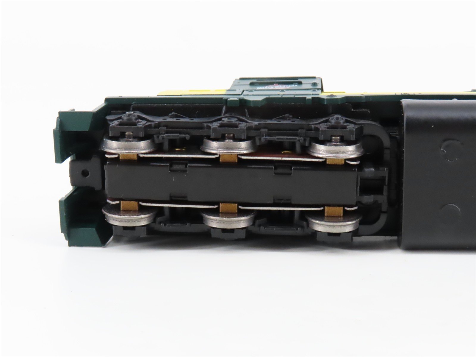 HO Scale Athearn 2210 CNW Chicago Northwestern SD40-2 