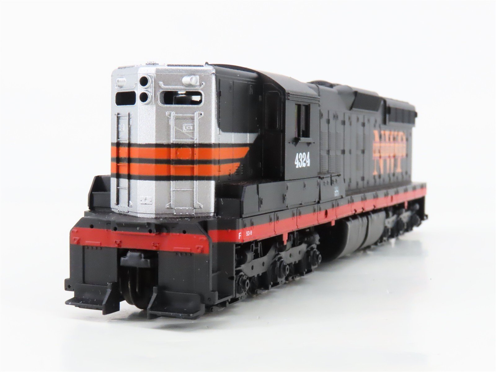 HO Scale Athearn 2228 NWP Northwestern Pacific SD9 Diesel Locomotive Set