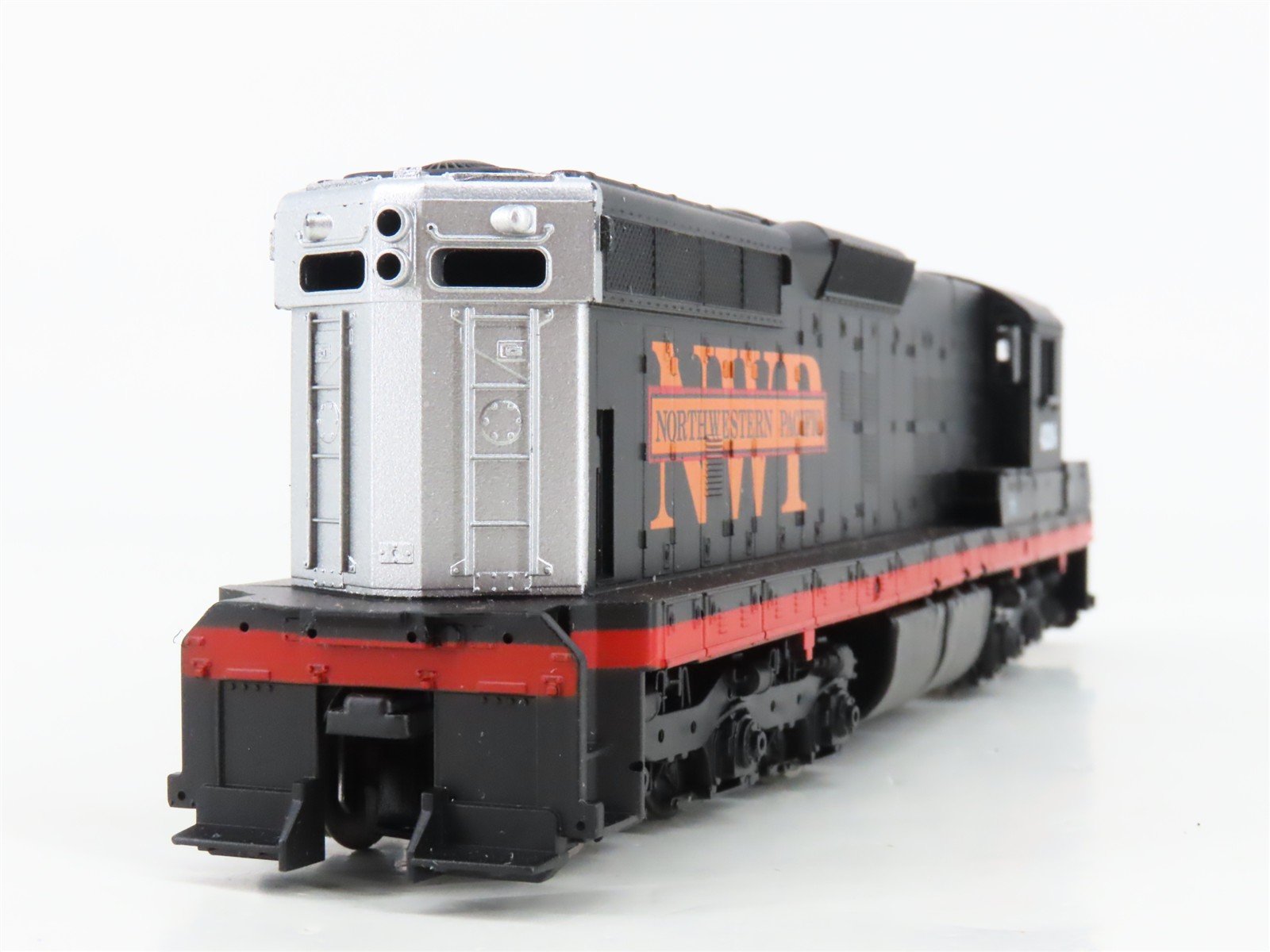 HO Scale Athearn 2228 NWP Northwestern Pacific SD9 Diesel Locomotive Set