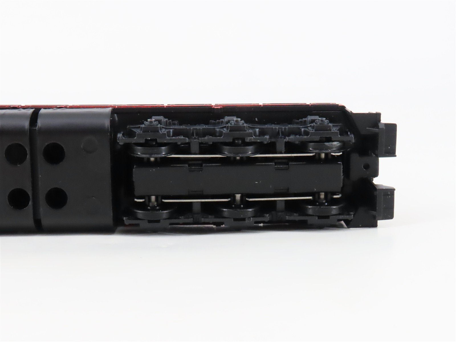 HO Scale Athearn 2228 NWP Northwestern Pacific SD9 Diesel Locomotive Set