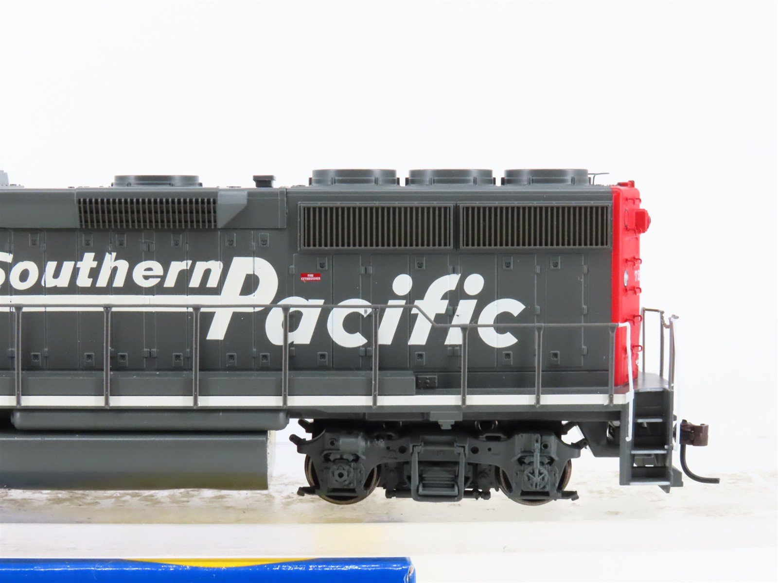 HO Scale Athearn RTR 89723 SP Southern Pacific GP40-2 Diesel Locomotive #7264