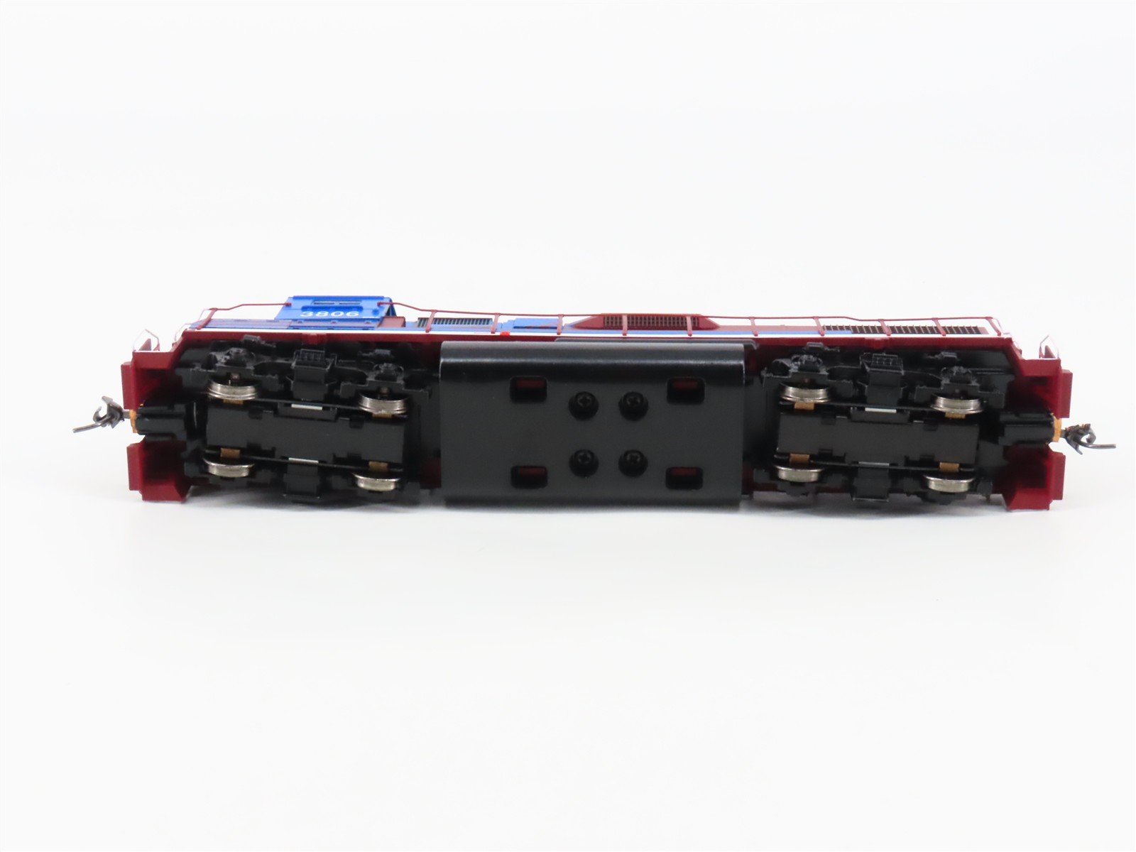 HO Scale Athearn RTR 79650 HLCX Helm Leasing GP38-2 Diesel Locomotive #3806