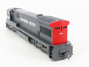 HO Scale Atlas 8526 SP Southern Pacific U33C Diesel Locomotive #8585
