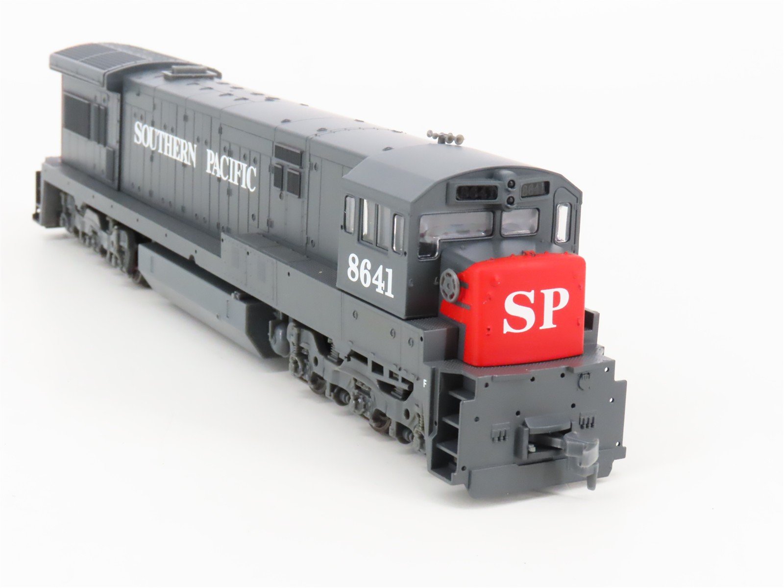 HO Scale Atlas 8527 SP Southern Pacific U33C Diesel Locomotive #8641
