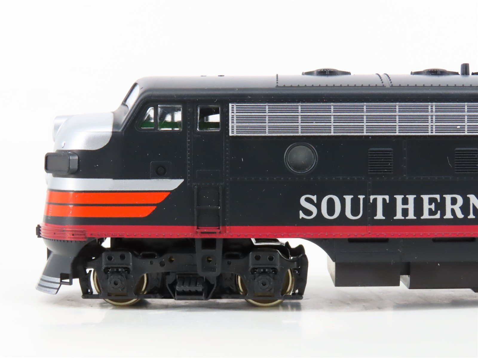 HO Scale Stewart Hobbies 5612 SP Southern Pacific F7 A/B Diesel Locomotive Set