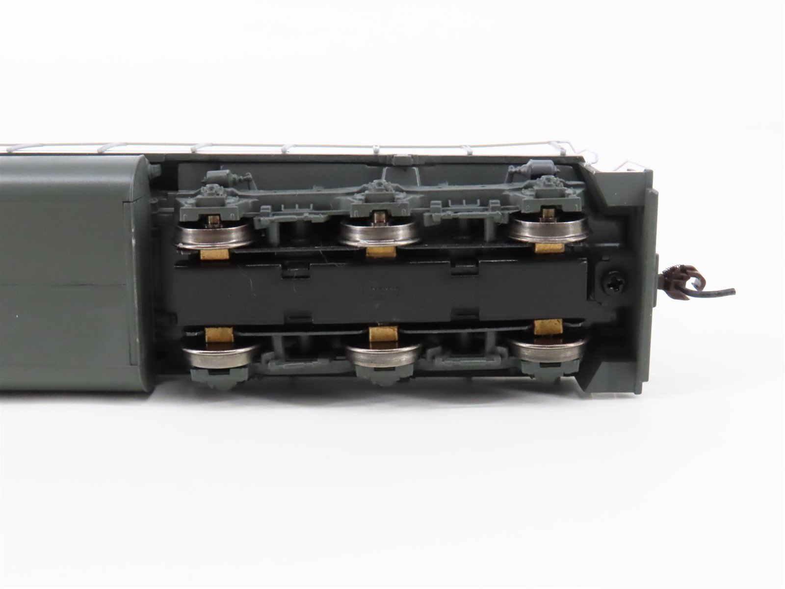 HO Scale Athearn RTR 89860 SP Southern Pacific SD40 Diesel Locomotive #8628