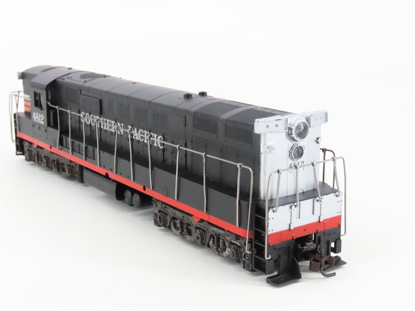 HO Scale Athearn 4308 SP Southern Pacific H24-66 Diesel Locomotive #4812