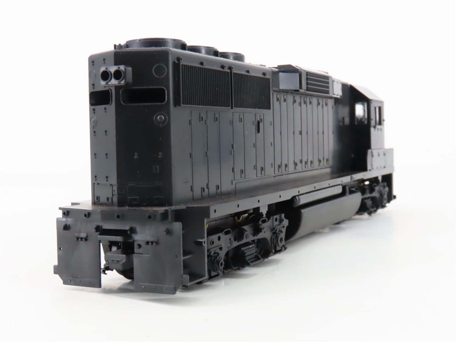 HO Scale Athearn 4771 Undecorated GP60 Diesel Locomotive UNPOWERED