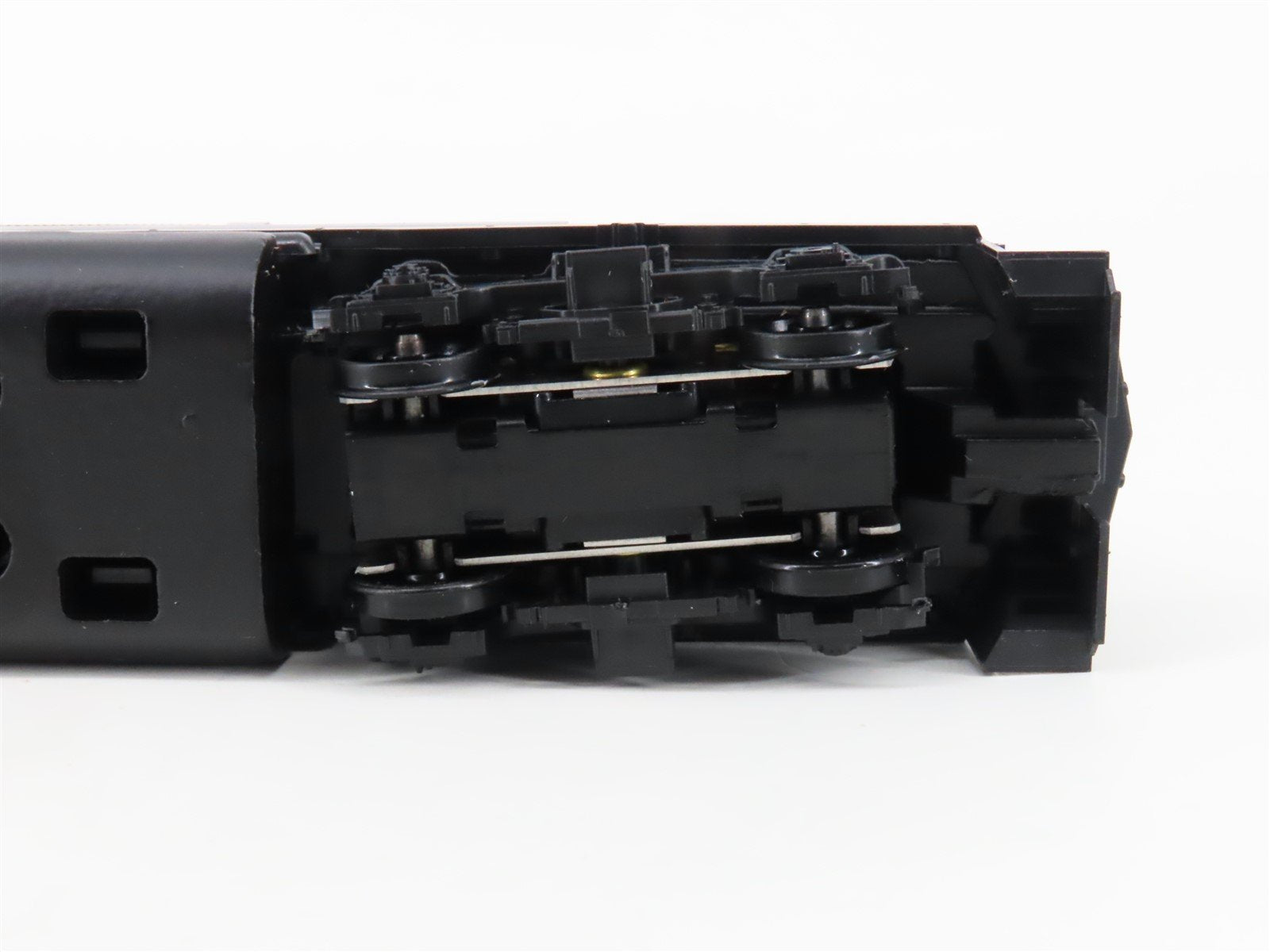 HO Scale Athearn 4771 Undecorated GP60 Diesel Locomotive UNPOWERED