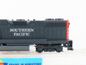 HO Scale Athearn 4660 SP Southern Pacific GP38-2 Diesel Loco #4823 UNPOWERED