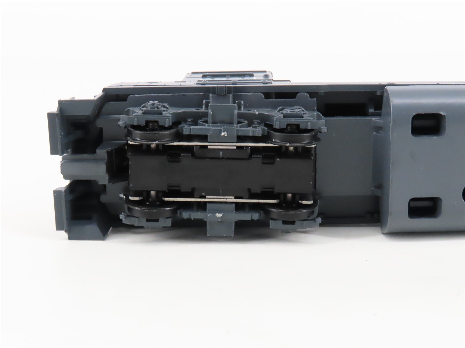 HO Scale Athearn 4660 SP Southern Pacific GP38-2 Diesel Loco #4823 UNPOWERED