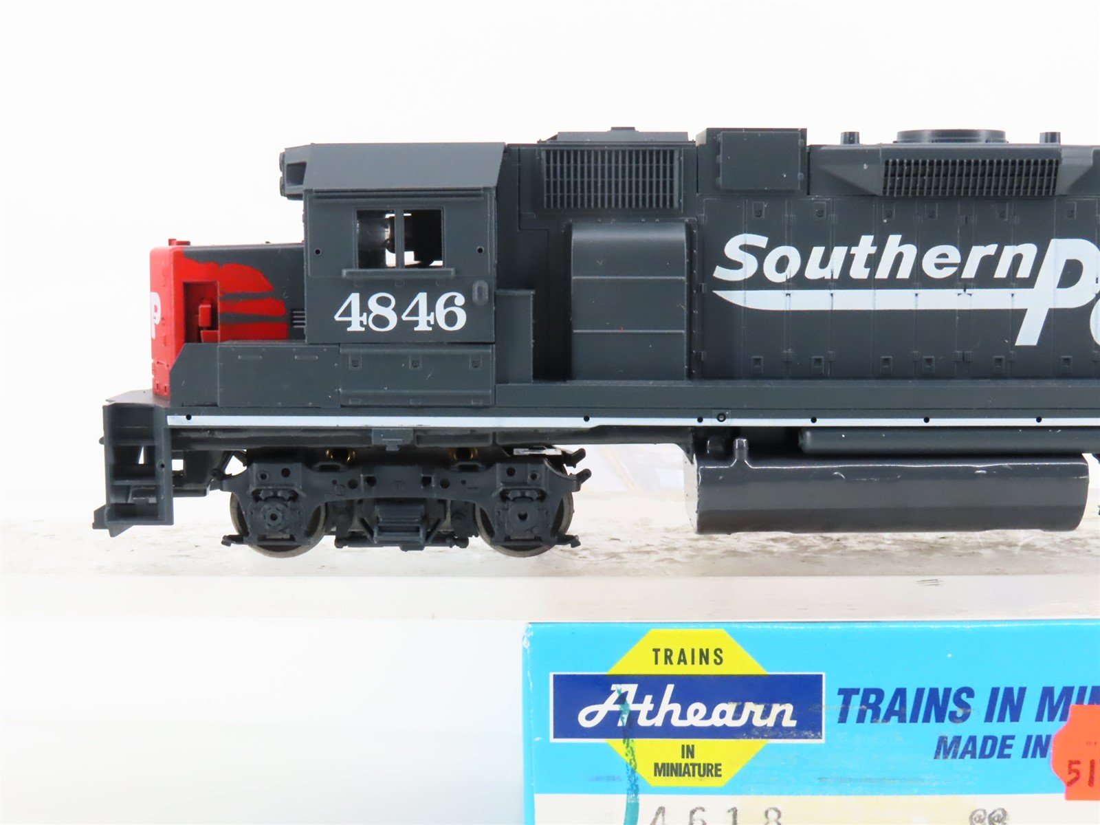 HO Scale Athearn 4618 SP Southern Pacific GP38-2 Diesel Locomotive #4846