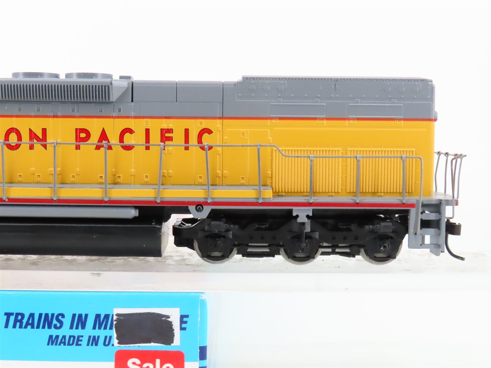 HO Scale Athearn 4507 UP Union Pacific SD40T-2 Diesel Locomotive #4555