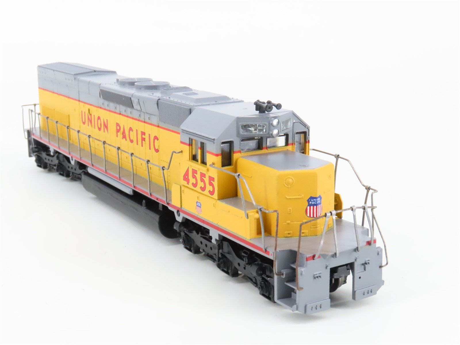 HO Scale Athearn 4507 UP Union Pacific SD40T-2 Diesel Locomotive #4555