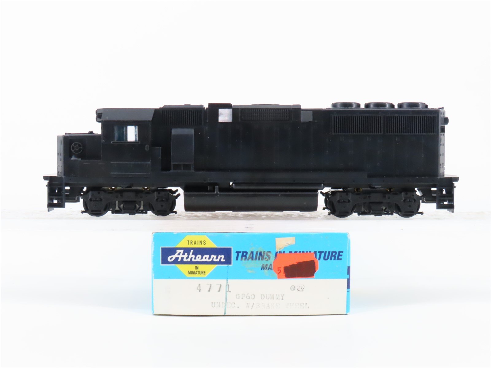 HO Scale Athearn 4771 Undecorated GP60 Diesel Locomotive