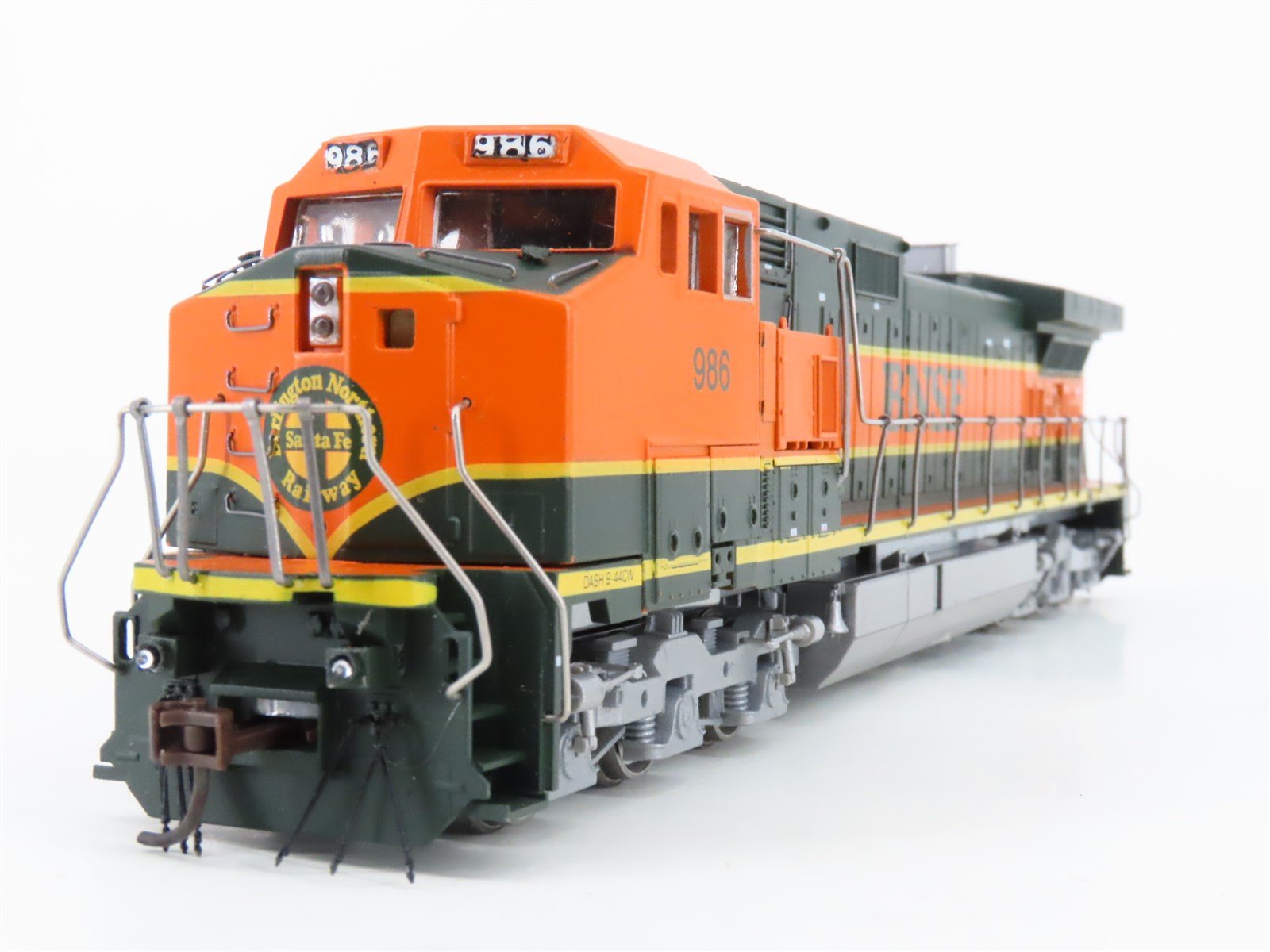 HO Scale Athearn 4936 BNSF Railway C44-9W Diesel Locomotive #986