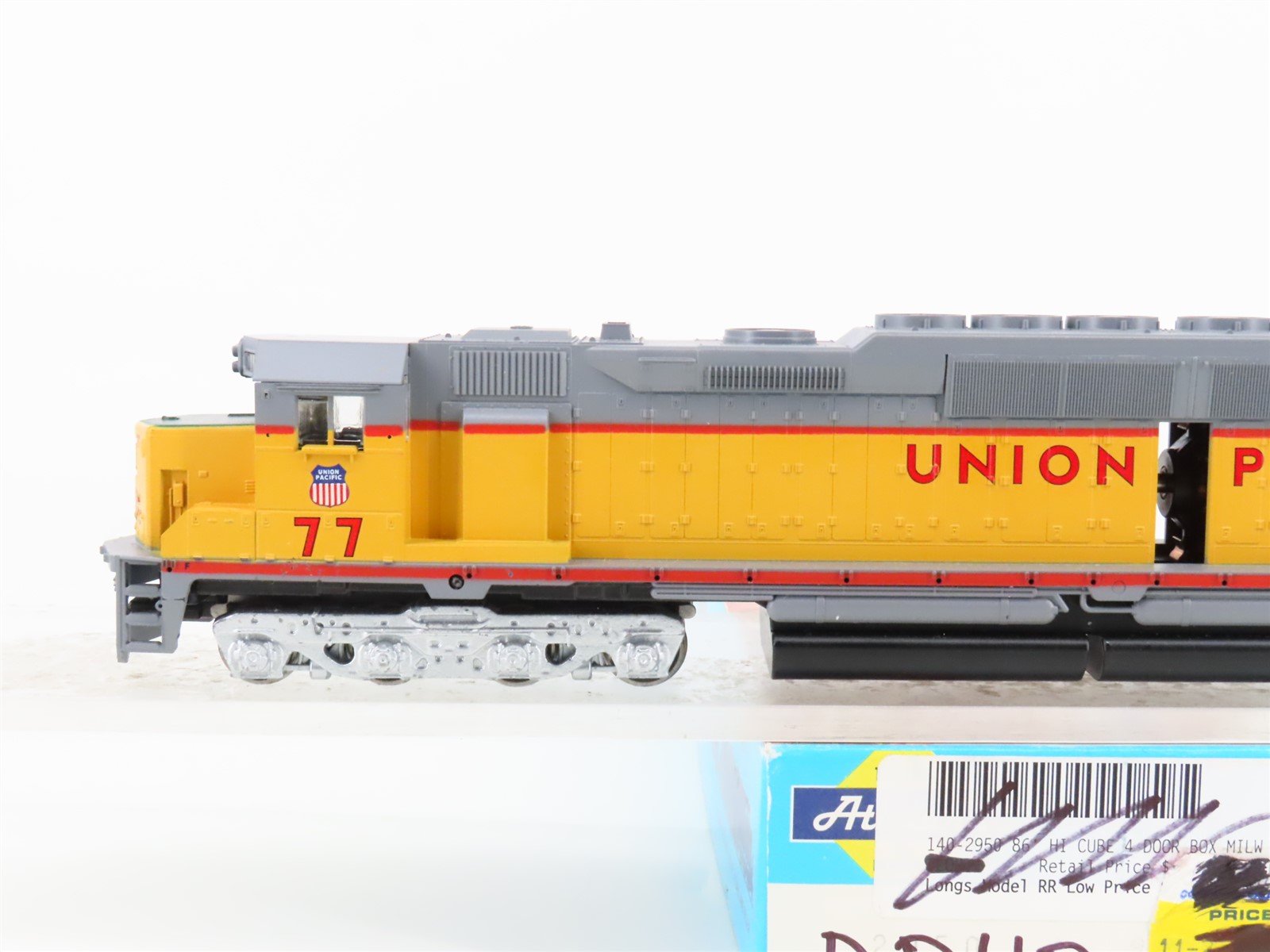 HO Scale Athearn UP Union Pacific DD40 Diesel Locomotive #77