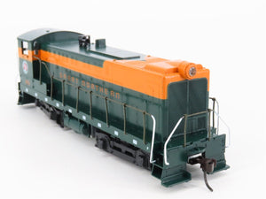 HO Scale Athearn 3704 GN Great Northern S-12 Diesel Locomotive #25