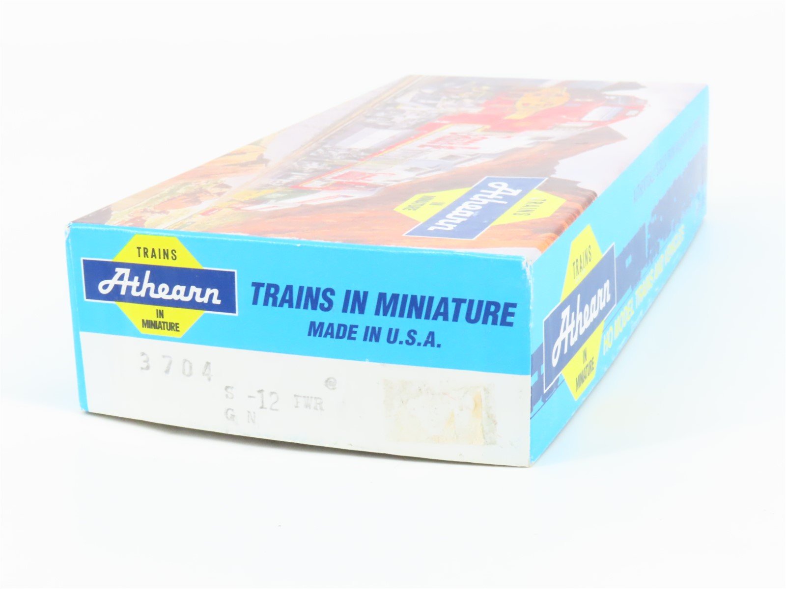 HO Scale Athearn 3704 GN Great Northern S-12 Diesel Locomotive #25