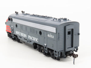 HO Scale Athearn 3209 SP Southern Pacific F7A Diesel Locomotive #6352
