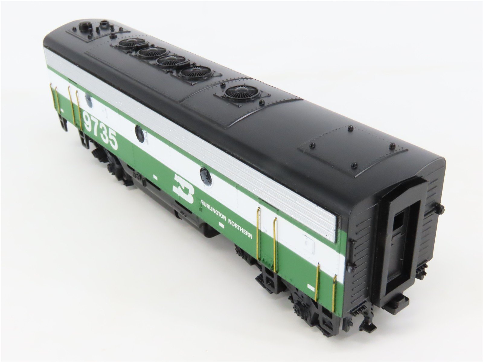 HO Scale Athearn 3212 BN Burlington Northern EMD F7B Diesel Locomotive #9735
