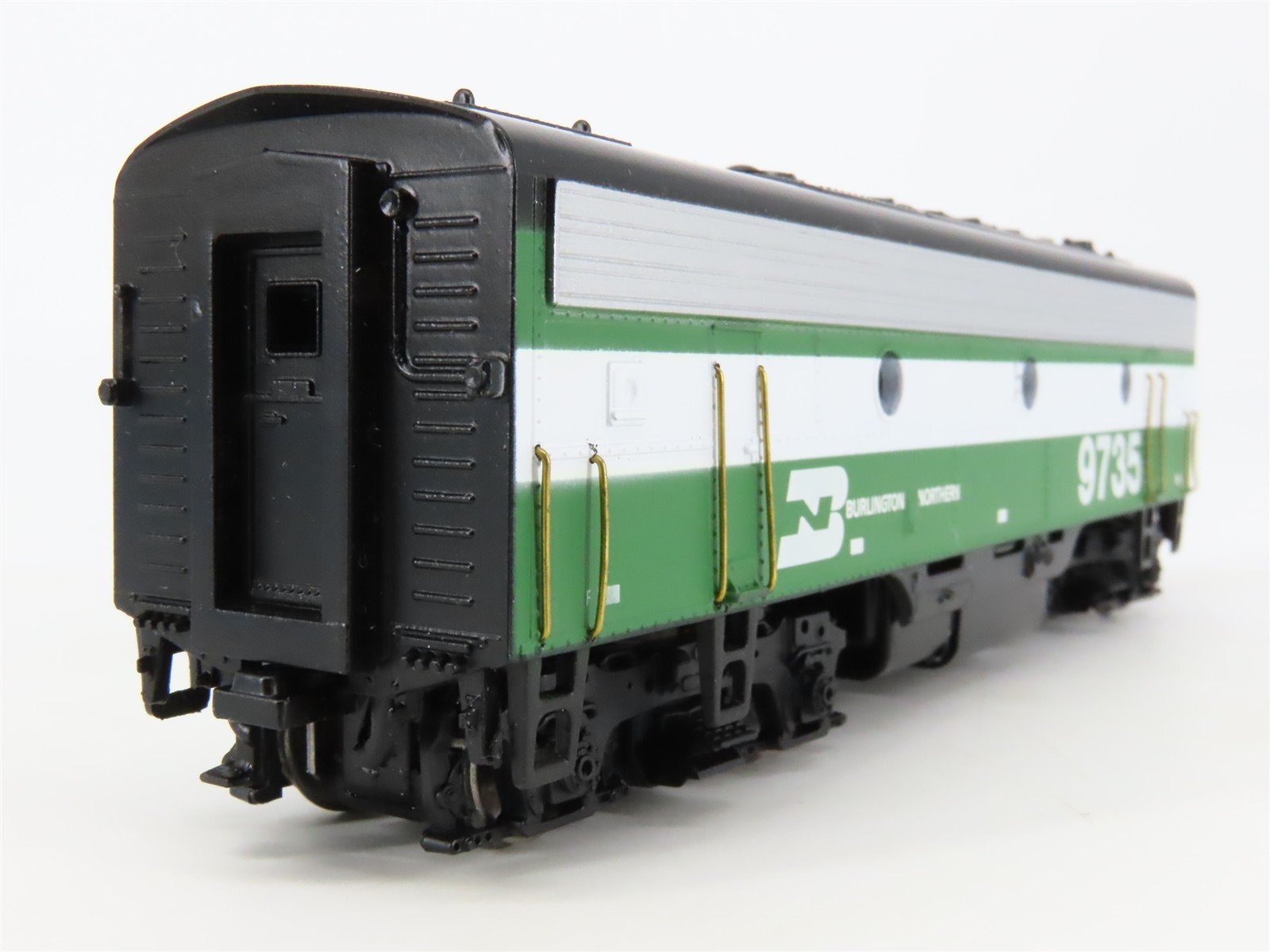 HO Scale Athearn 3212 BN Burlington Northern EMD F7B Diesel Locomotive #9735