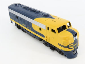 HO Scale Athearn 3203 ATSF Santa Fe EMD F7A Diesel Locomotive #285C