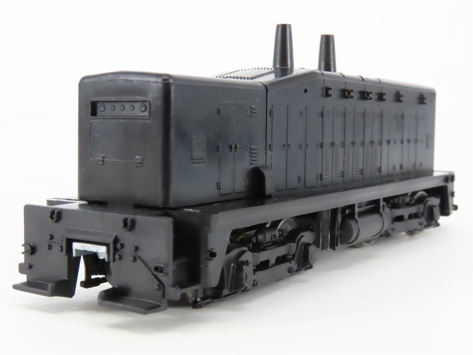 HO Scale Athearn 4026 Undecorated EMD SW7 Calf Diesel Switcher